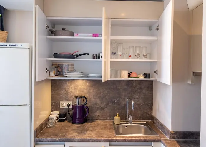 Deluxe 2 اسطنبول