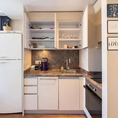 Deluxe 2 Apartament *