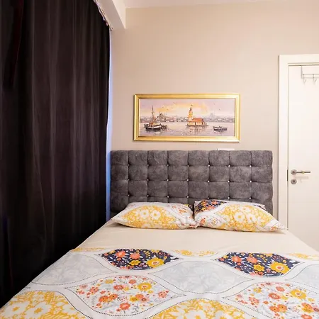 Apartament Deluxe 2 *