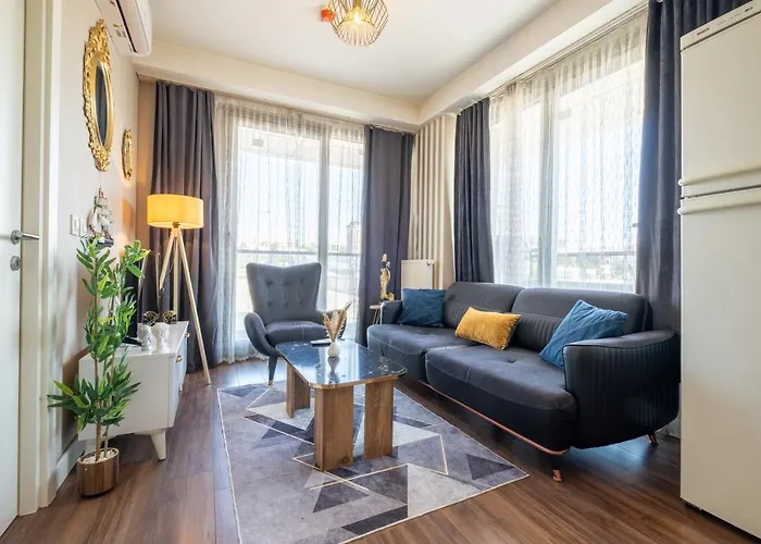 Deluxe 2 Апартаменты *